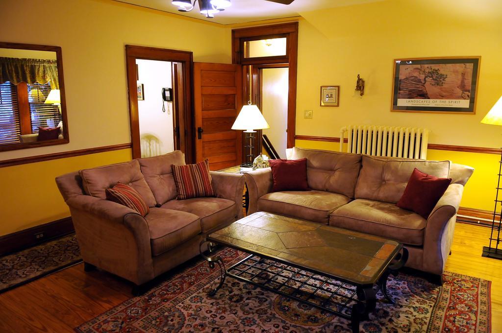 Two-Bedroom Suite