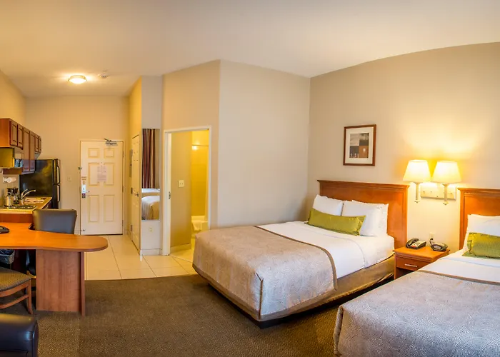 Beach hotel: Candlewood Suites South Bend Airport By Ihg
